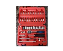 Juego Caja Set Dados Chicharra Herramientas 46 Piezas