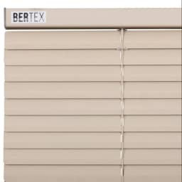 Persiana de aluminio Beige 95cm ancho x 140cm alto Laminas 25mm