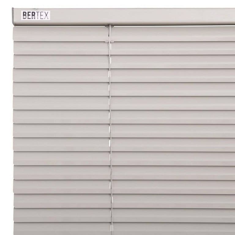 Persiana de aluminio Gris 165cm ancho x 140cm alto Laminas 25mm