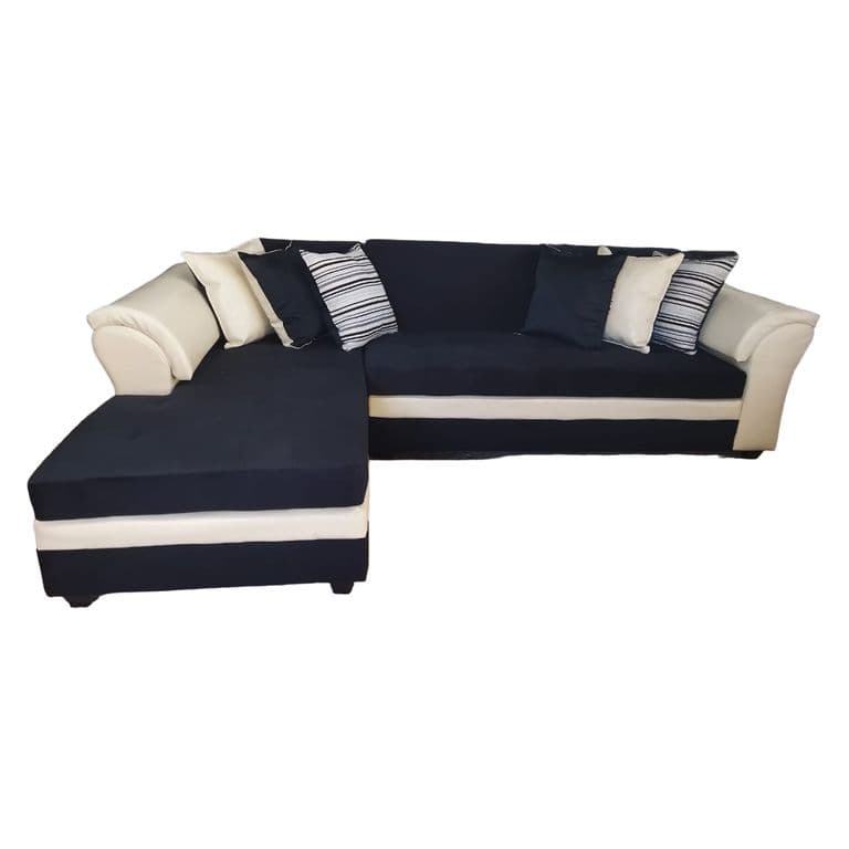 SECCIONAL FELPA MUSTANG GRANDE IZQUIERDO NEGRO BRAZO PU ECOCUERO BEIGE
