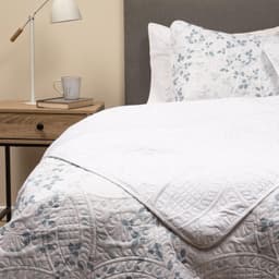 Cubrecama Cobertor 15 Plaza Quilt Estampado Reversible - Blanco