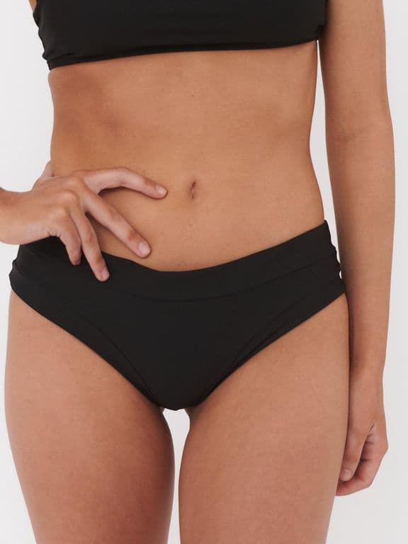 Daikiri Bottom Aruba Negro Negro M