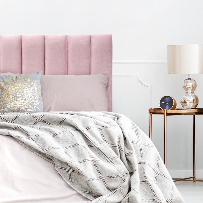 Respaldo de Cama Tubular Vertical Felpa Rosado Claro - Queen