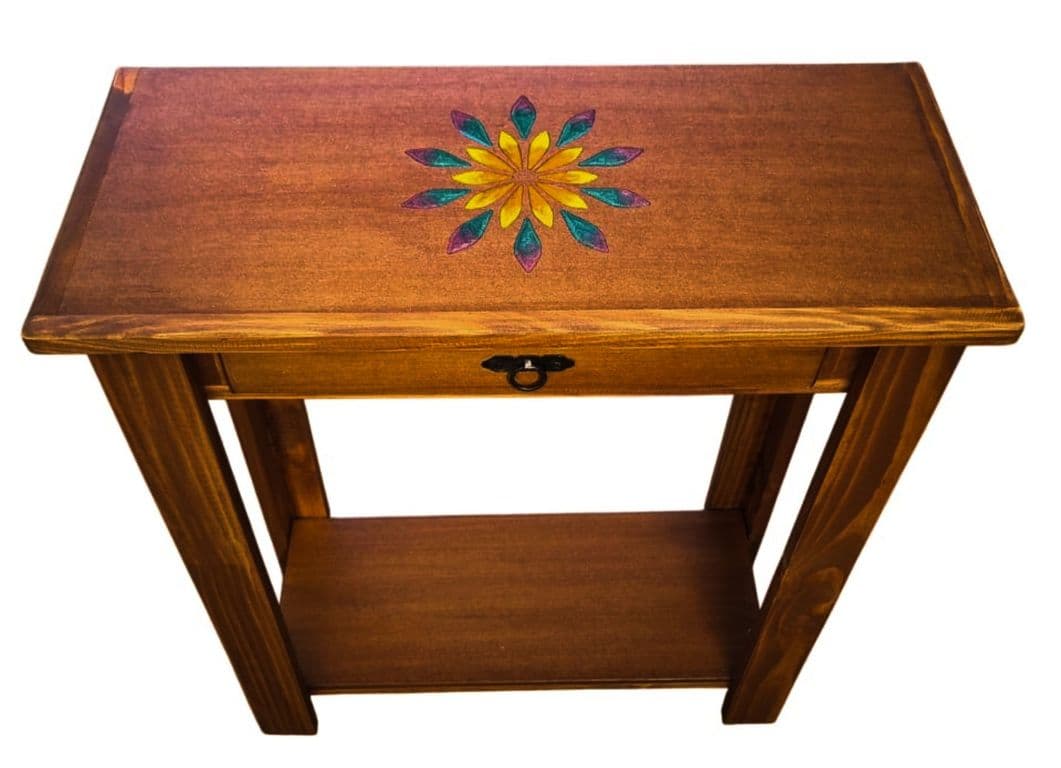MESA DE ARRIMO CAFE CON GRABADO DE RESINA MANDALA