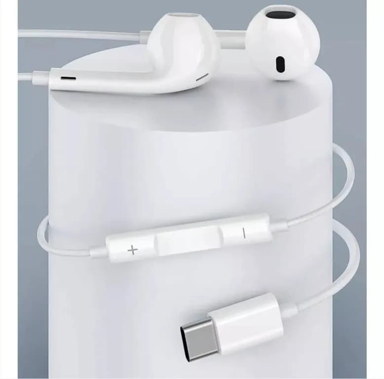 Auriculares Estereo USB-C - 120 cm - Estilo y Calidad