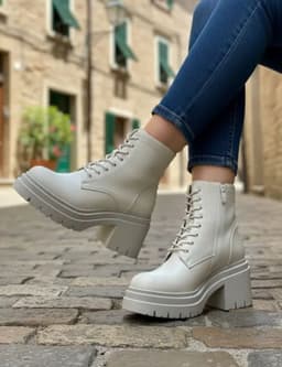 Botin Mujer color Beige con Plataforma M400 Beige 39