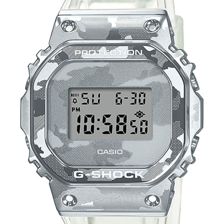 Reloj Casio Unisex GM-5600SCM-1DR Plateado TALLA UNICA