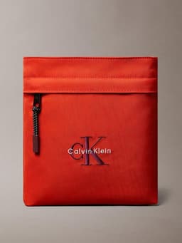 Bolso Plano de Nailon con Monograma Rojo Rojo TALLA UNICA