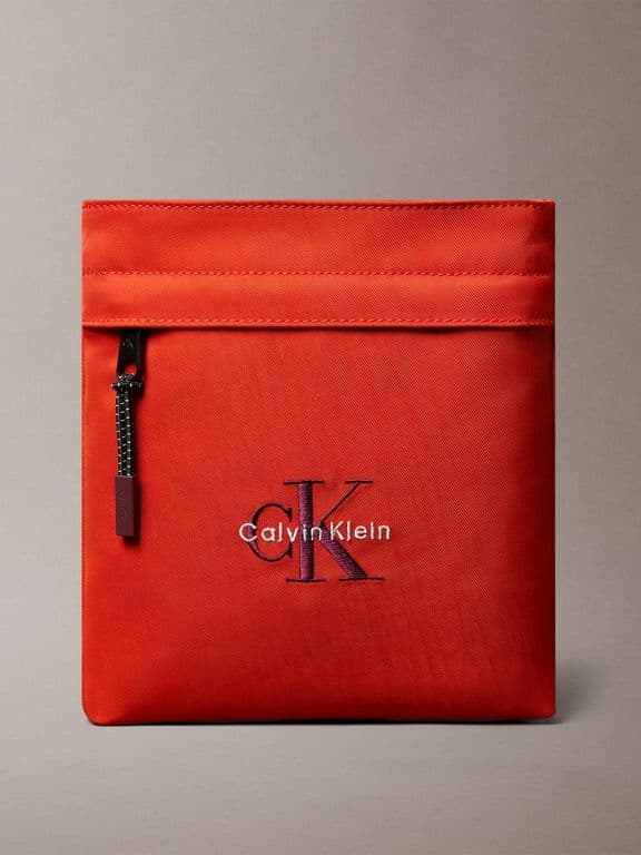 Bolso Plano de Nailon con Monograma Rojo Rojo TALLA UNICA
