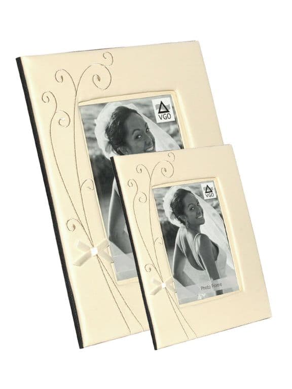 Marco simil cuero boda con detalle Blanco 20x25 cm Blanco