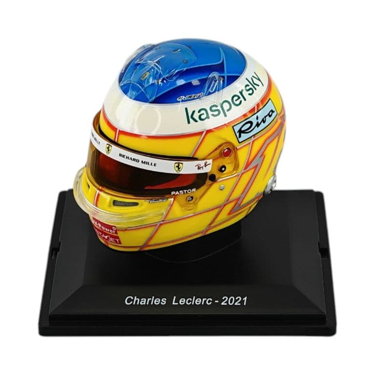 Casco Scuderia Ferrari #16 Charles Leclerc GP Francia 2021 Spark 1:5