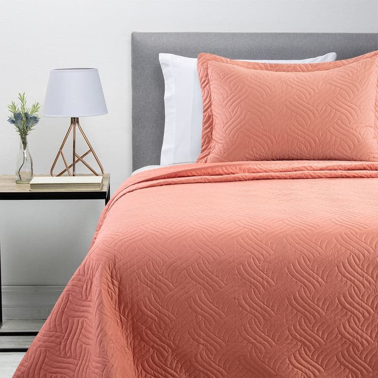 Cubrecama Liso Coral 1.5 plaza Naranjo 1,5 PLAZAS