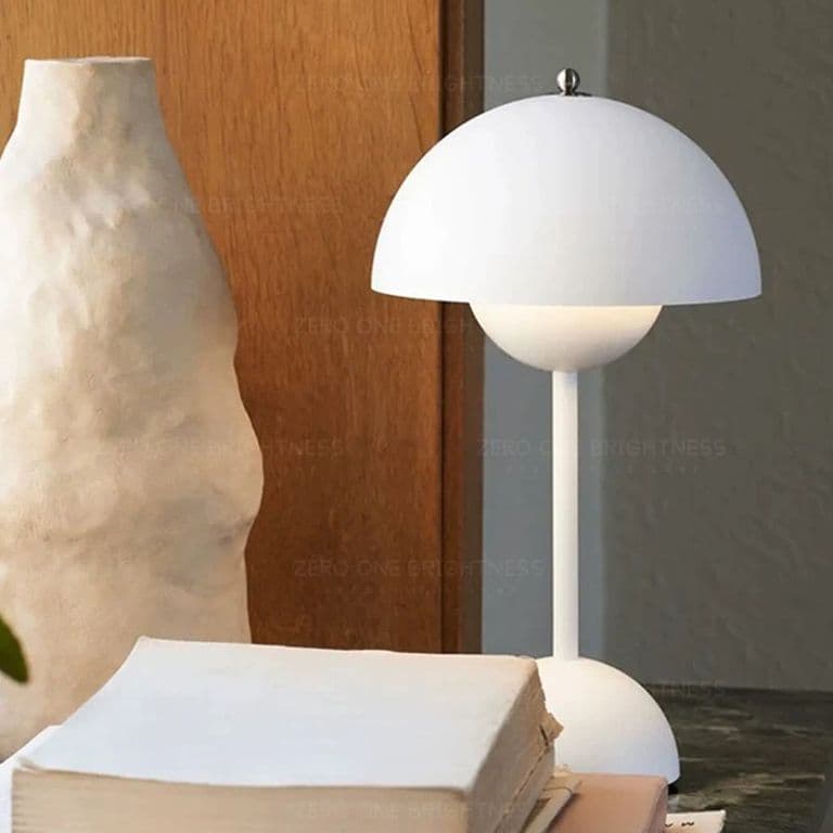 Lampara de escritorio LED recargable por USB portatil y con pantalla tactil blanco negro naranja luz