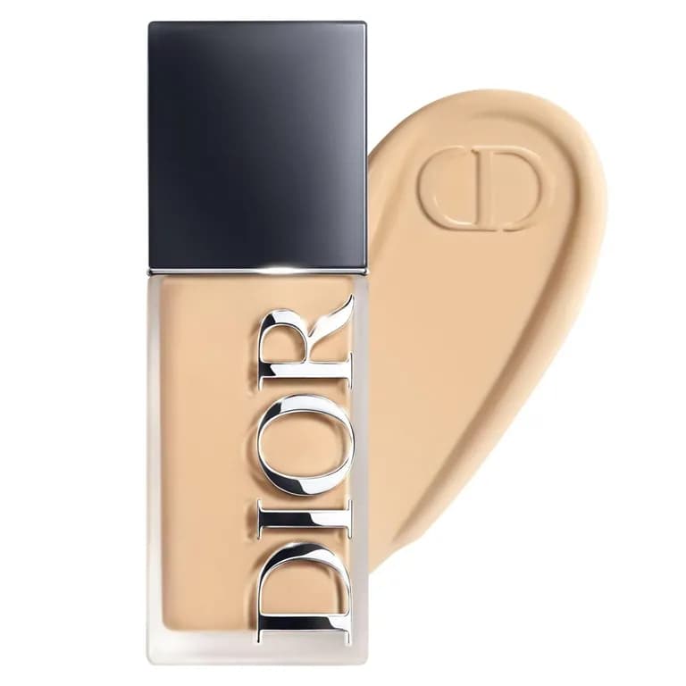 Dior Forever Skin Wear - Base De Maquillaje Mate Natural Difuminador - Alta Duracion 24 Horas 2 Warm Olive
