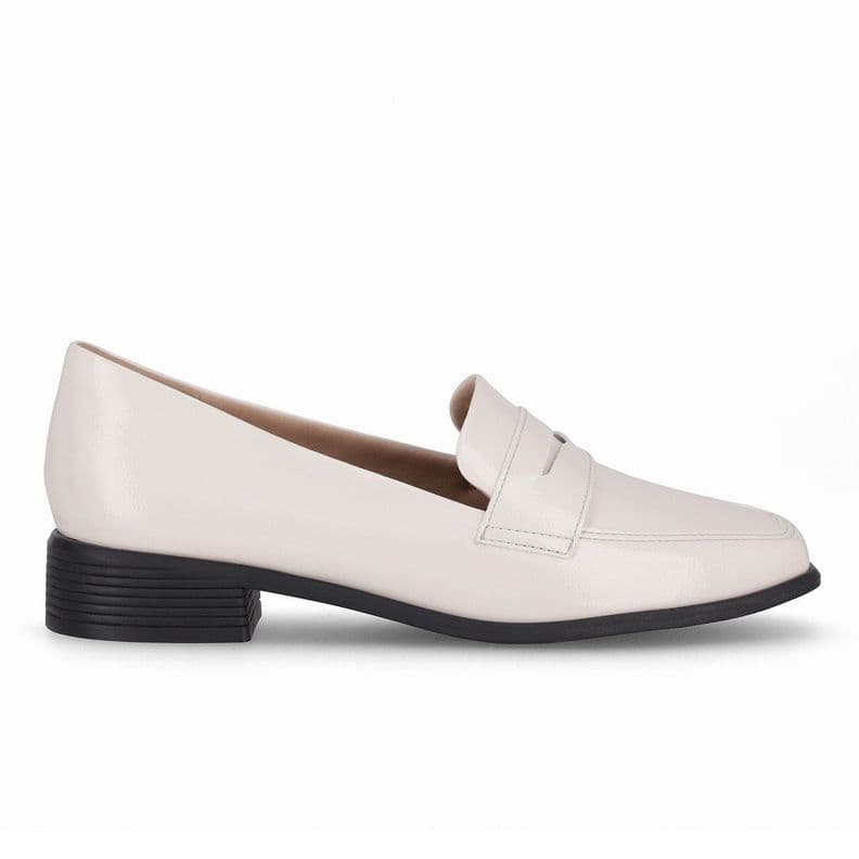 Mocasin Mujer Crema/Charol Giovanna Piccadilly Beige 38