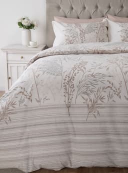 Set Funda De Plumon + Sabana Bajera Betina 2 Plazas Beige