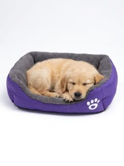 Cama Ultrasuave para Mascotas Perros Gatos Rectangular Talla M 54cm X 42cm Morado
