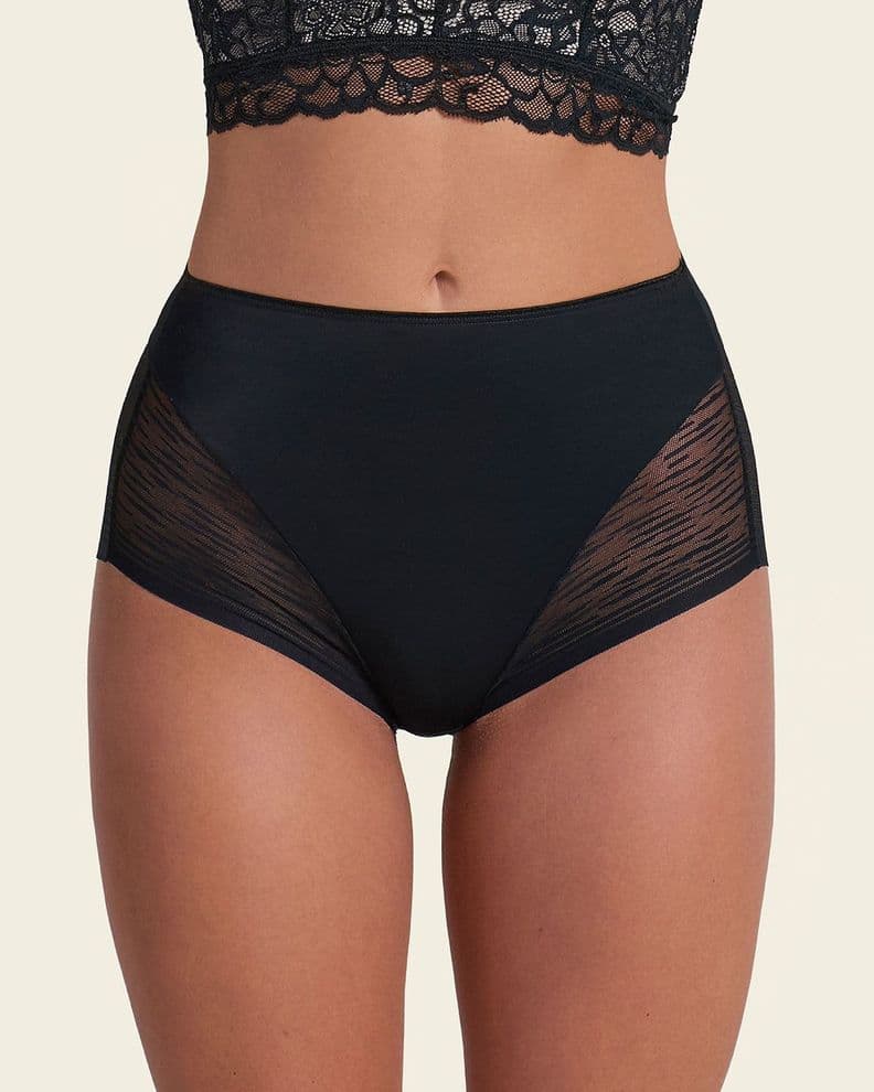 Calzon Faja Invisible con detalle de Encaje en Lados y Gluteos 012984 Negro S