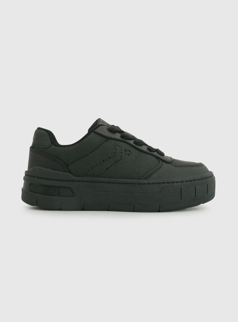 Zapatilla Escolar Plataforma con Cordones Nino T.34 a T.39 Negro